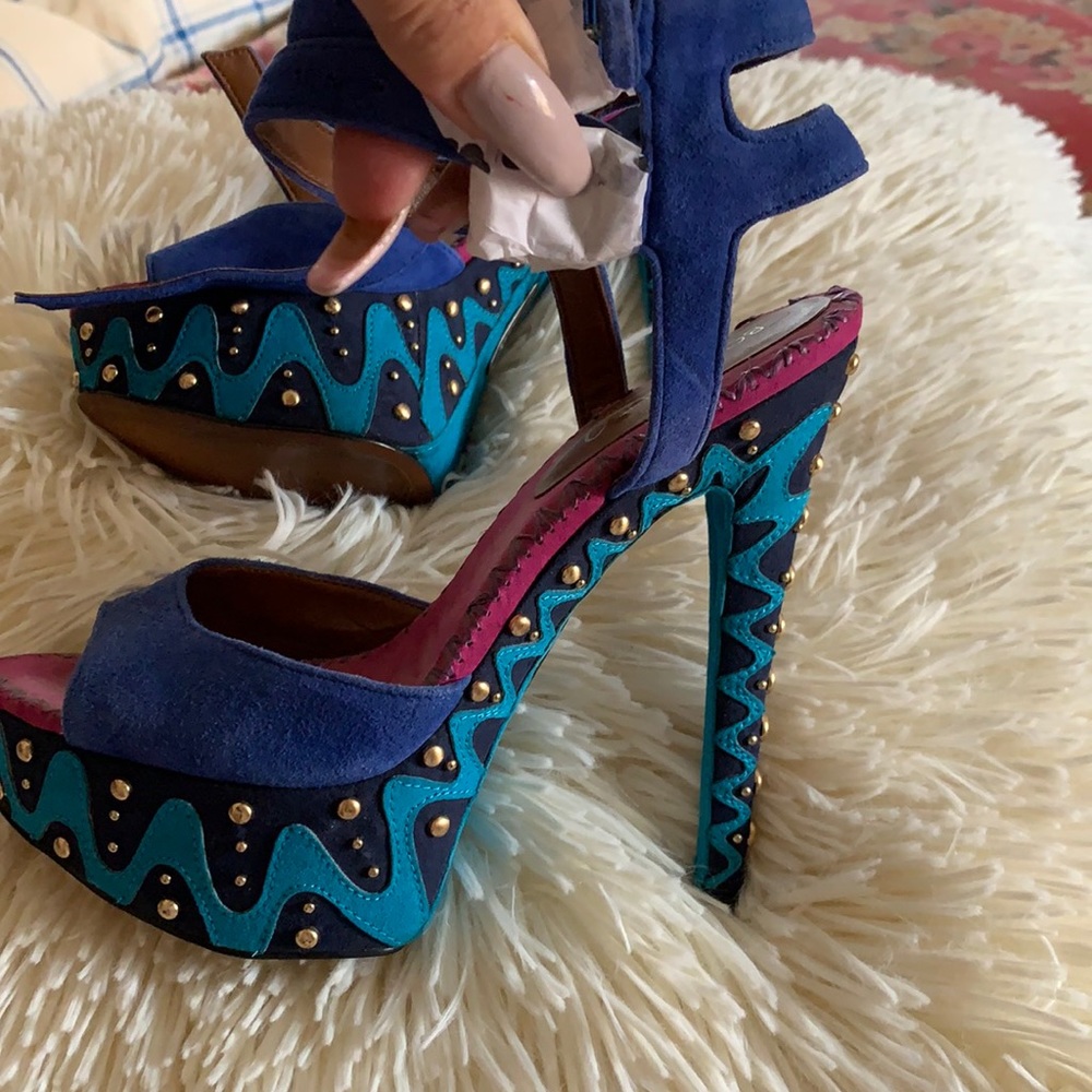 Boutique 9